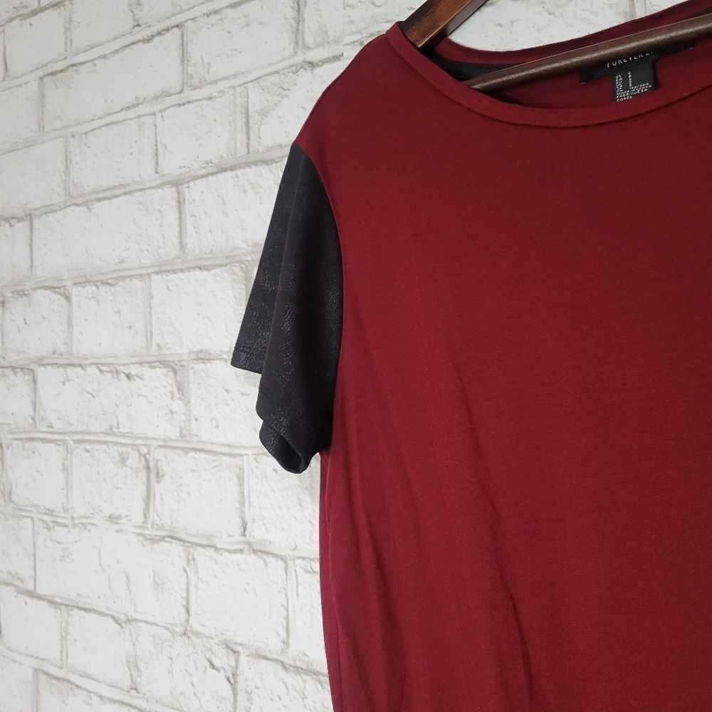 Forever 21 dark red tee - Picture 7 of 16